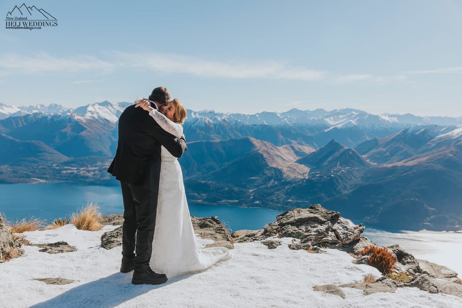 NZ Winter Wedding,Mountain wedding ceremony in the snow, Queenstown Wedding