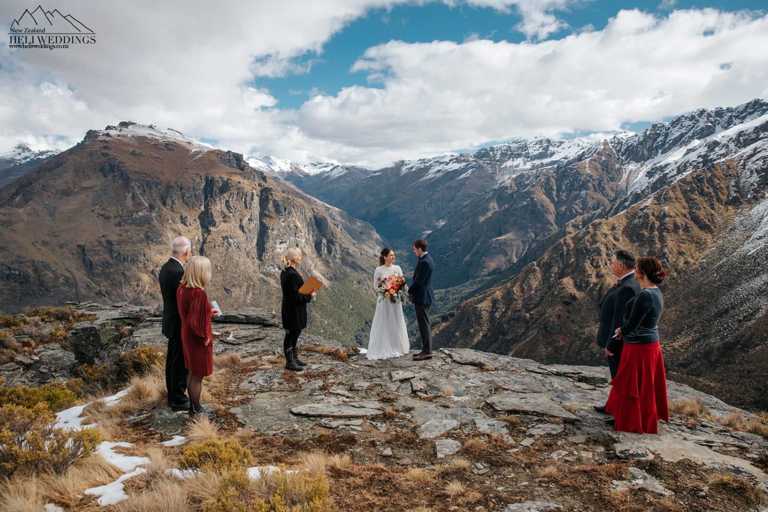 Mountain wedding ceremony in Queenstown