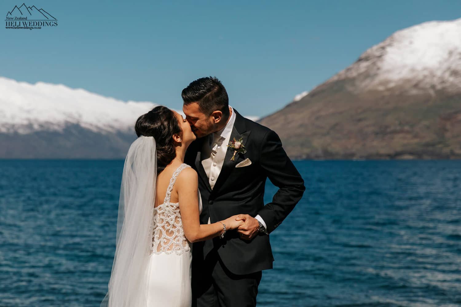 Wedding ceremony by the lake in Queenstown