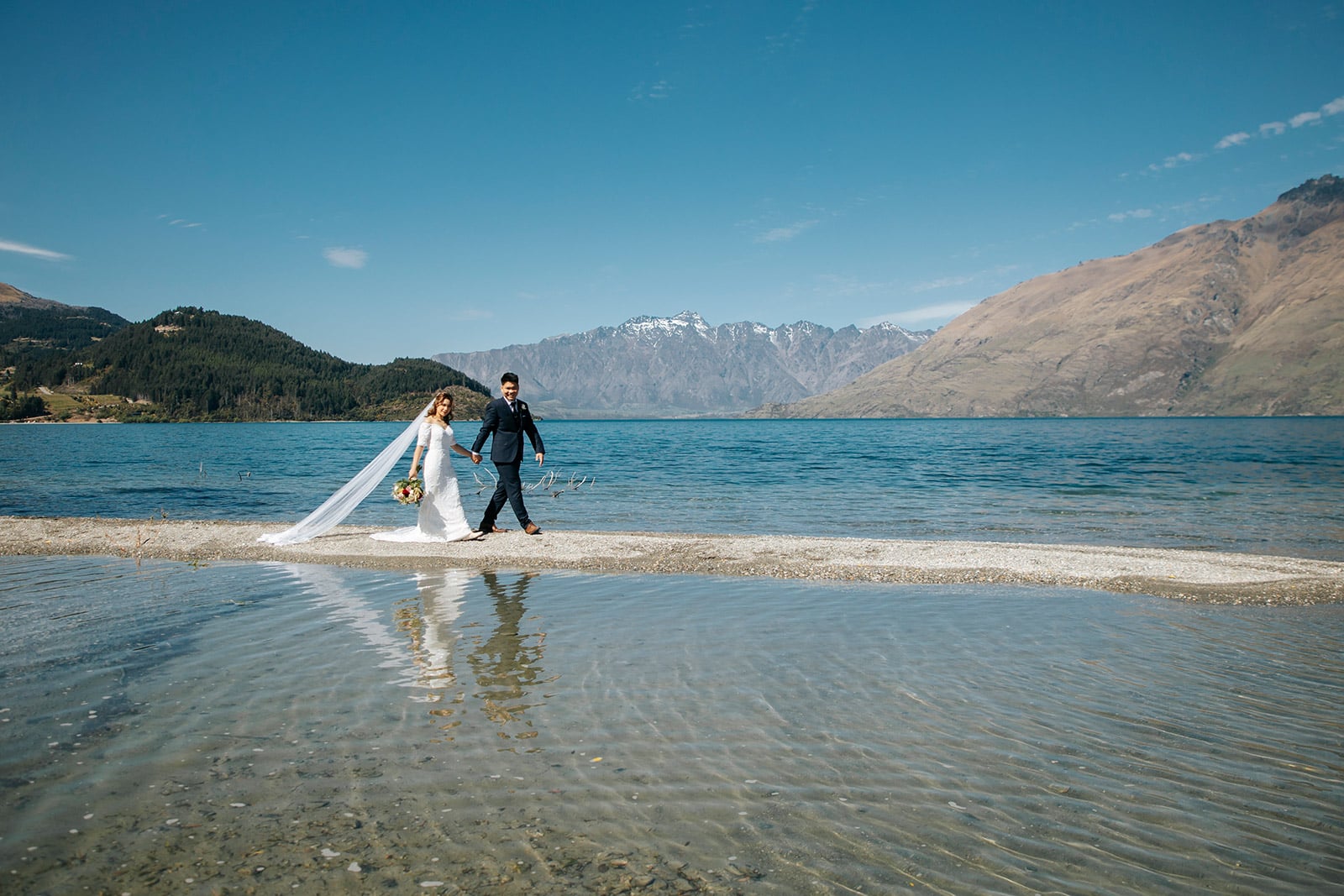 Queenstown Elopement Wedding by the lake