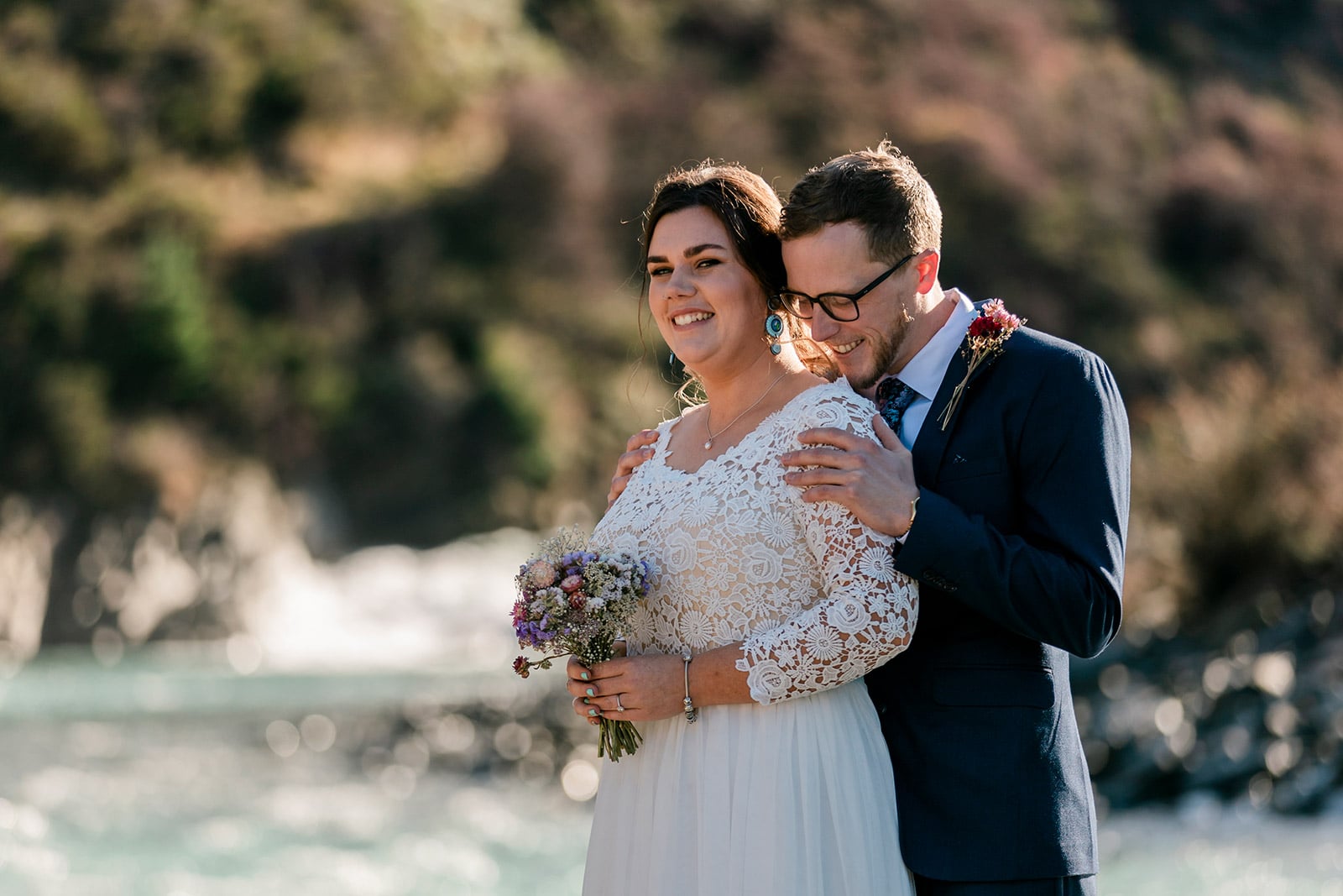 Wedding photos by the river in Queenstown