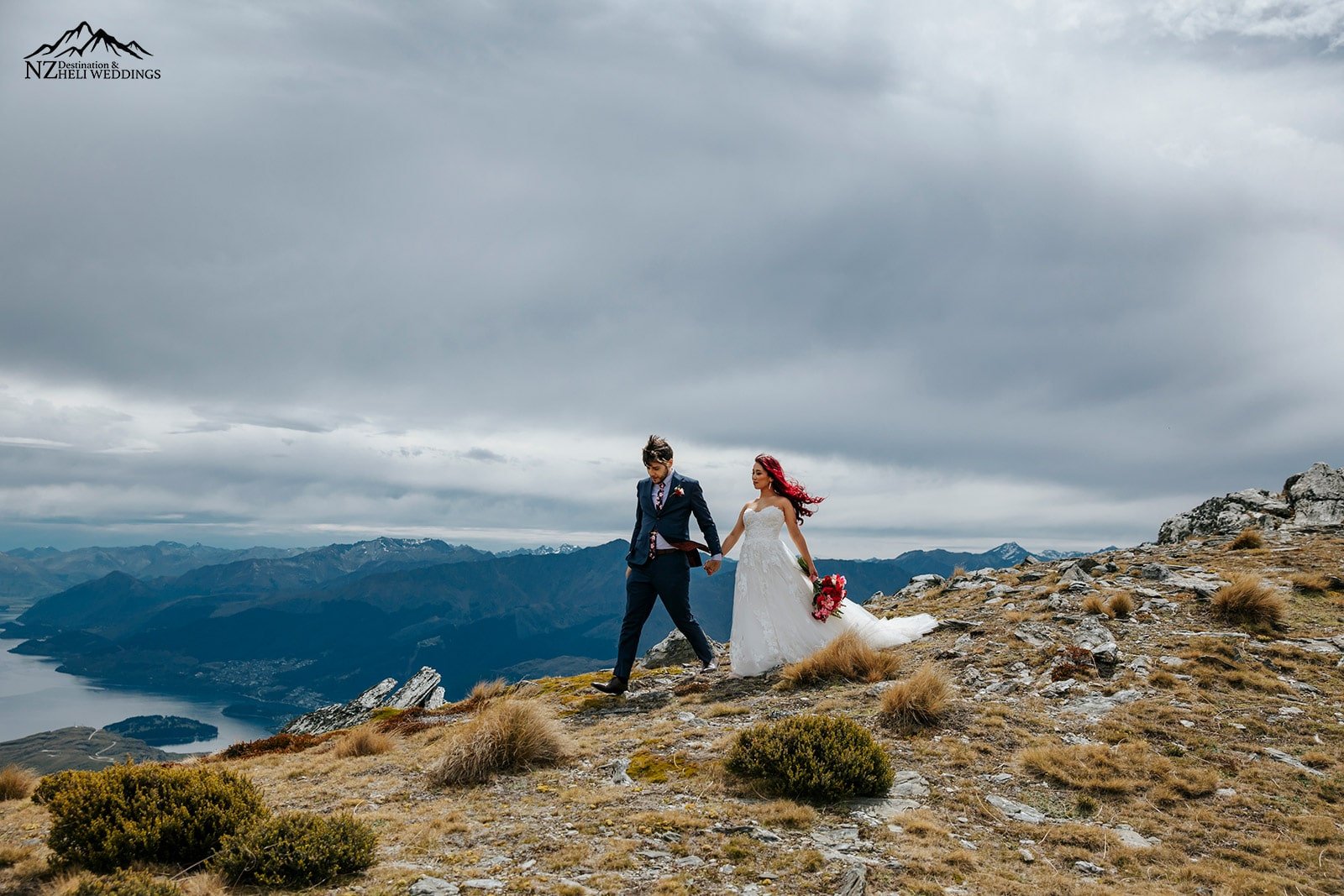 NZ elopement wedding bride with red hair on The Remarkables