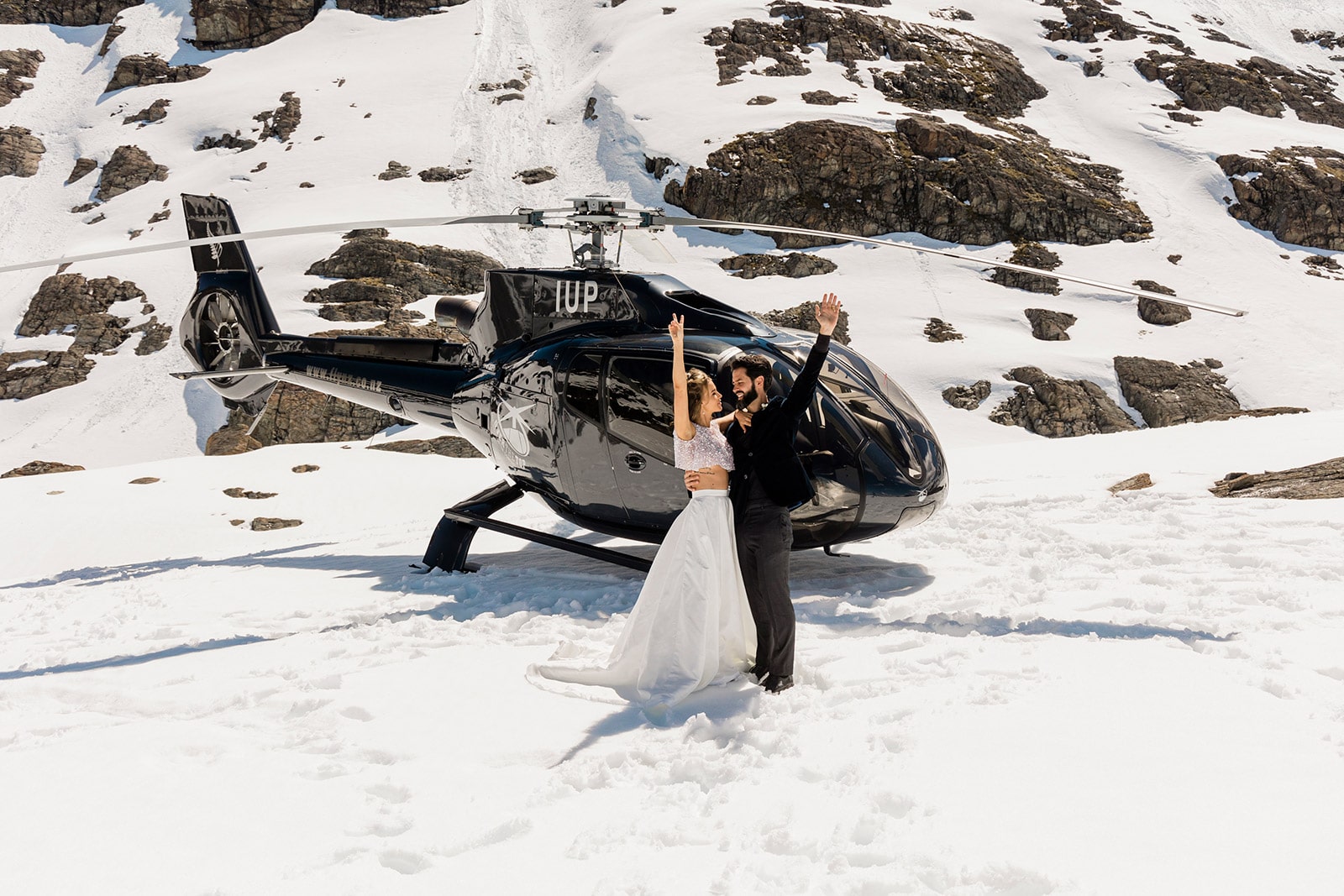 Luxury Wedding in Queenstown with helicopters