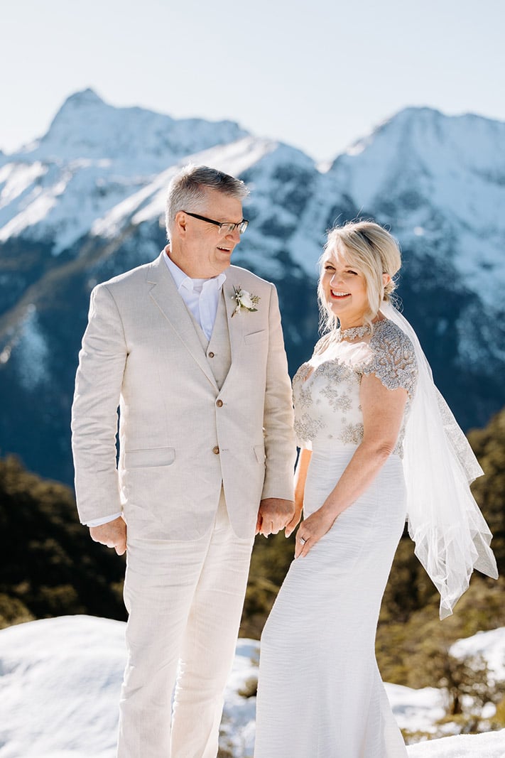 Luxury elopement wedding in Queenstown New Zealand. The Majestic Heli Wedding