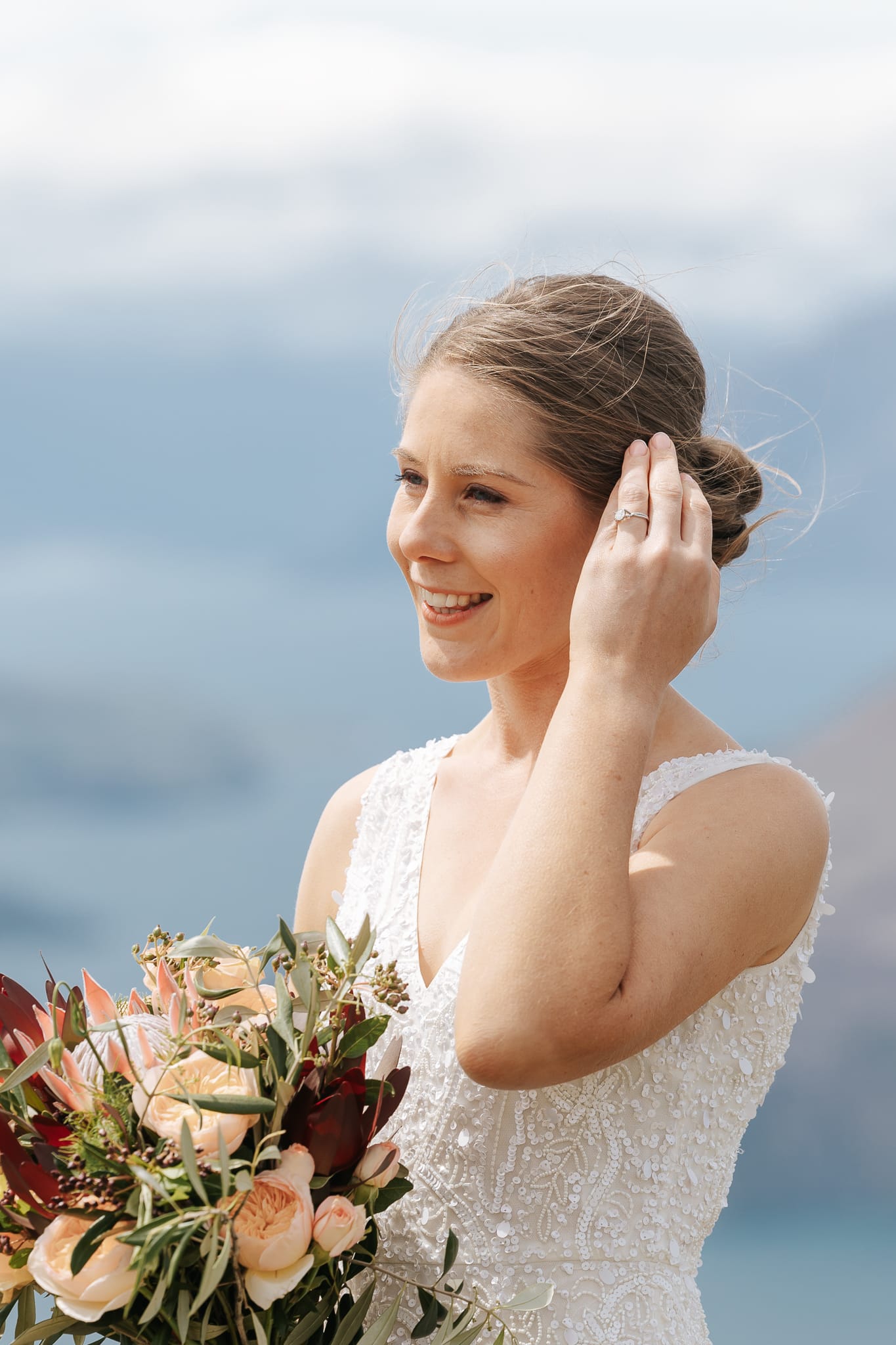 Luxury Elopement wedding in Queenstown New Zealand with helicopter wedding on Coromandel Peak