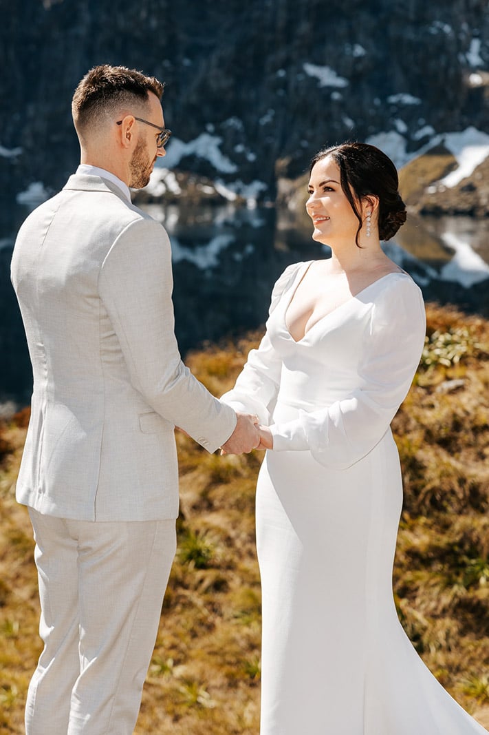 Milford Sounds Heli Wedding, Luxury elopement in New Zealand, Wedding ceremony at Lake Quill