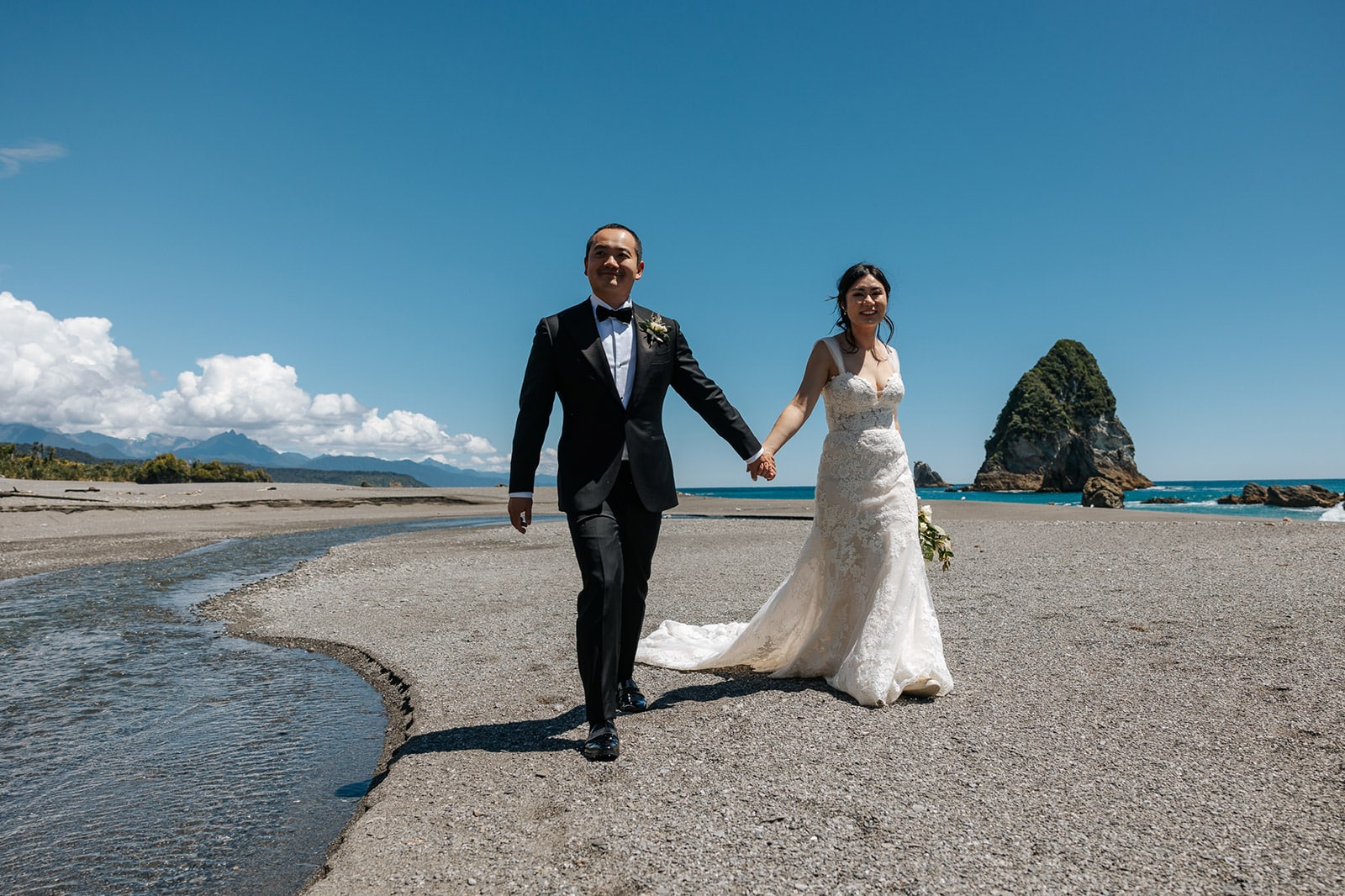 New Zealand Heli Wedding on beach in Milford Sounds New Zealand