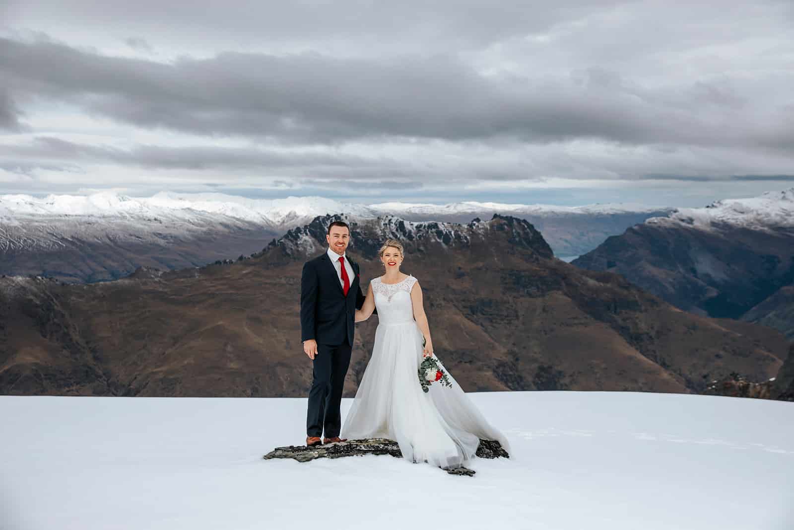 Queenstown Helicopter elopement in the snow on Cecil Peak