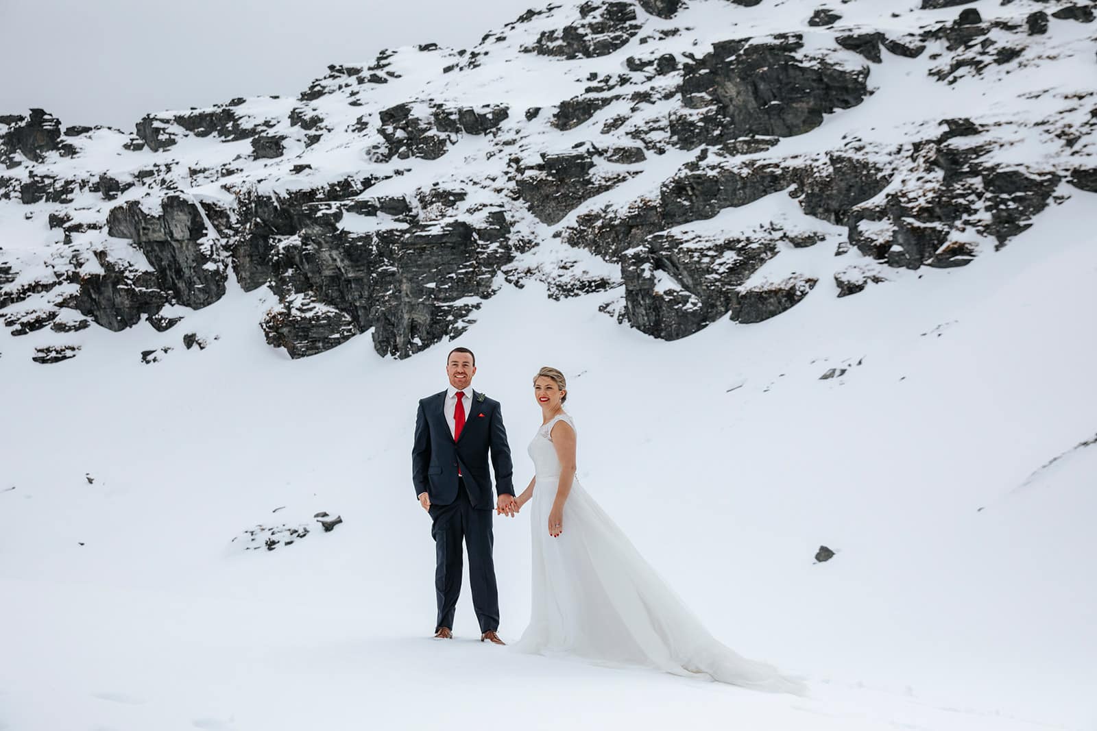 Queenstown Helicopter elopement in the snow on Cecil Peak