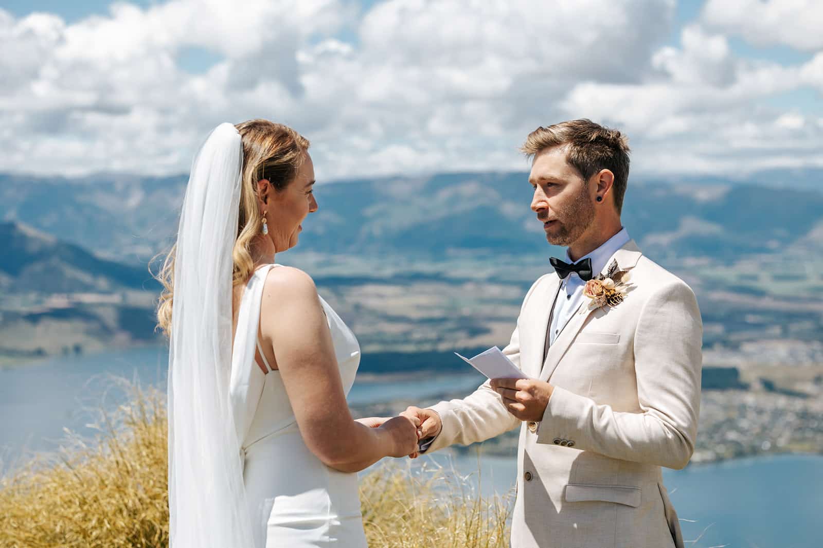 Heli Wedding ceremony on Coromandel Peak, Mt Roy, New Zealand